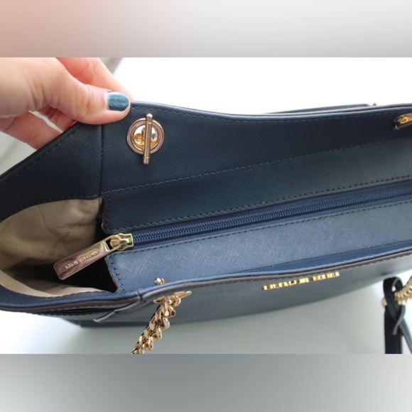 Michael Kors jet set tote bag - Picture 9 of 15